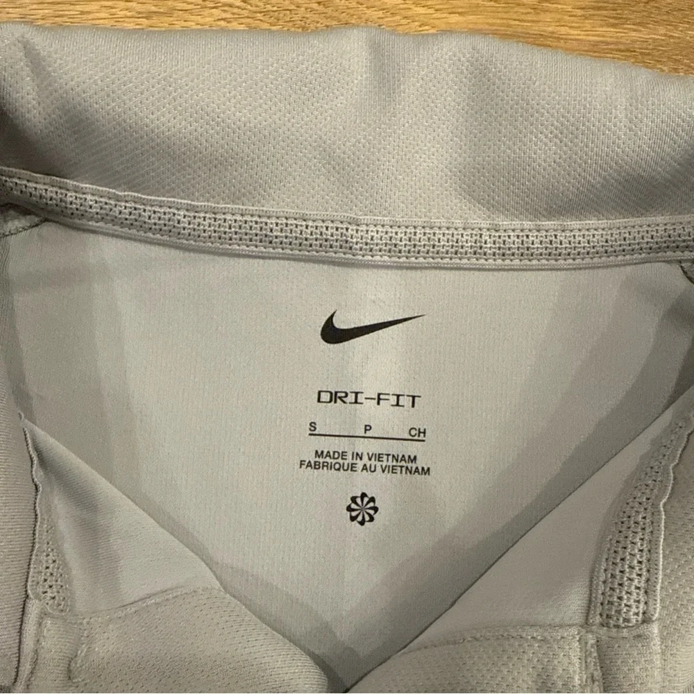 Nike Light Gray Polo Shirt with Red Accent